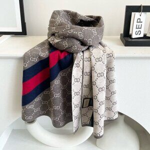 Gucci scarf  32*180cm